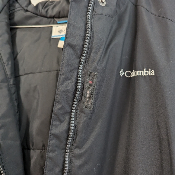 Columbia Black Faux Fur Hooded Coat - Picture 3 of 9